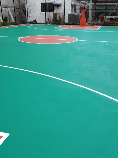 礼泉 球场长期使用易出现地面开裂